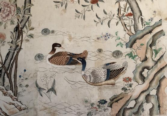 Wallpaper design with waterfowl and foliage in color