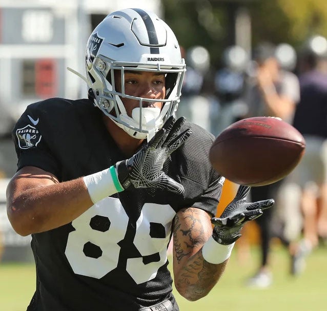 Keelan Doss makes catch in training camp.