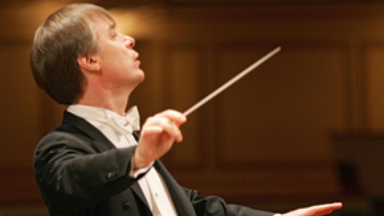 David Robertson conducts the Saint Louis Symphony Orchestra, scheduled to perform next season at the Mondavi Center for the Performing Arts.