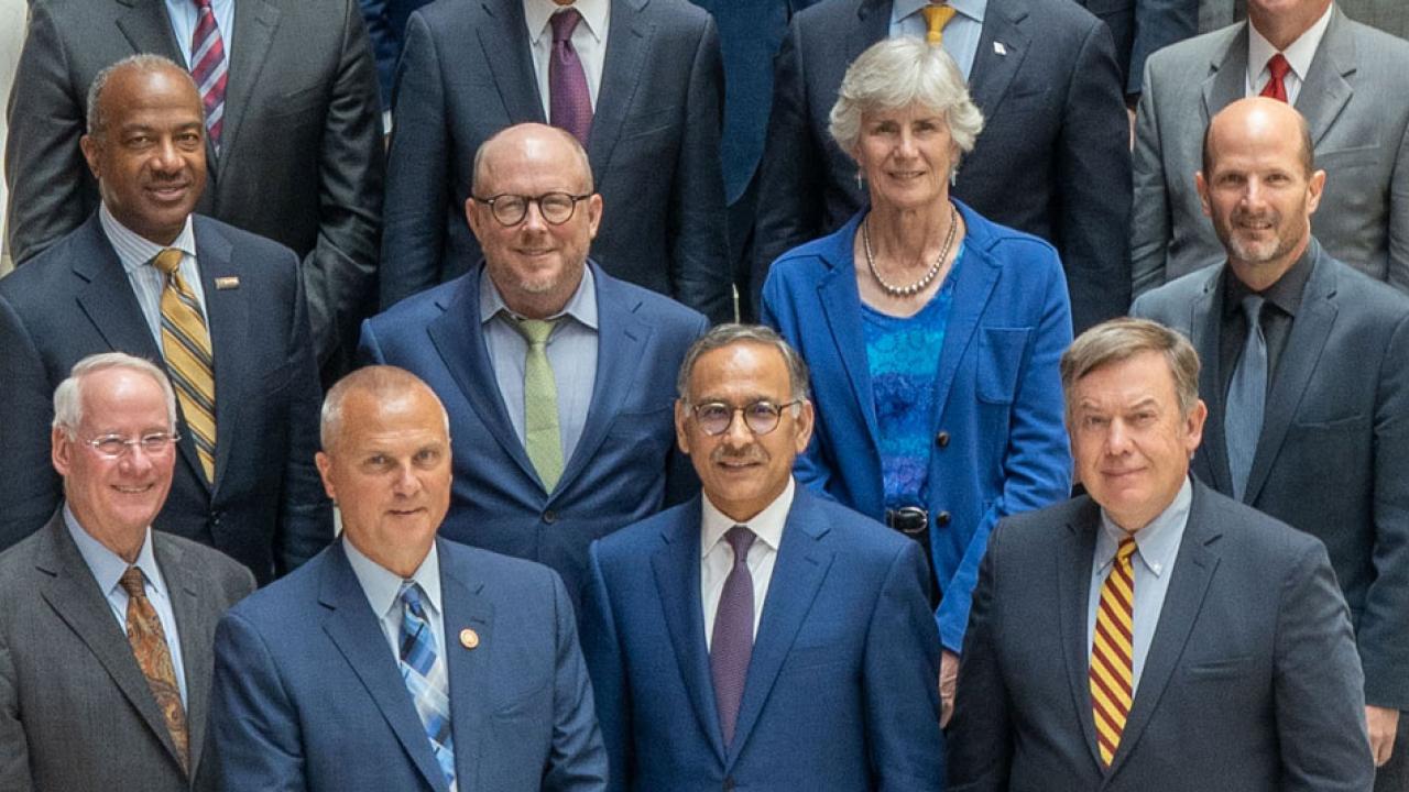 Innovation commission, group photo, cropped.