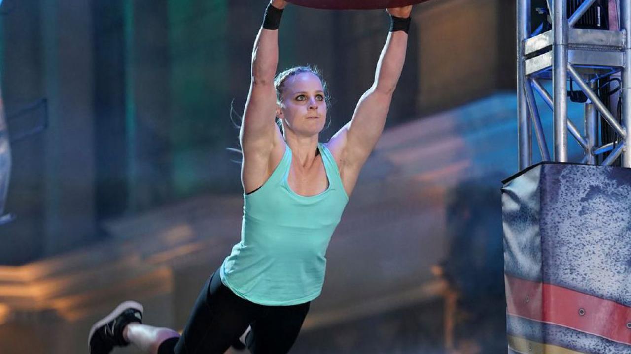 Anna Shumaker competes during an episode of American Ninja Warrior.