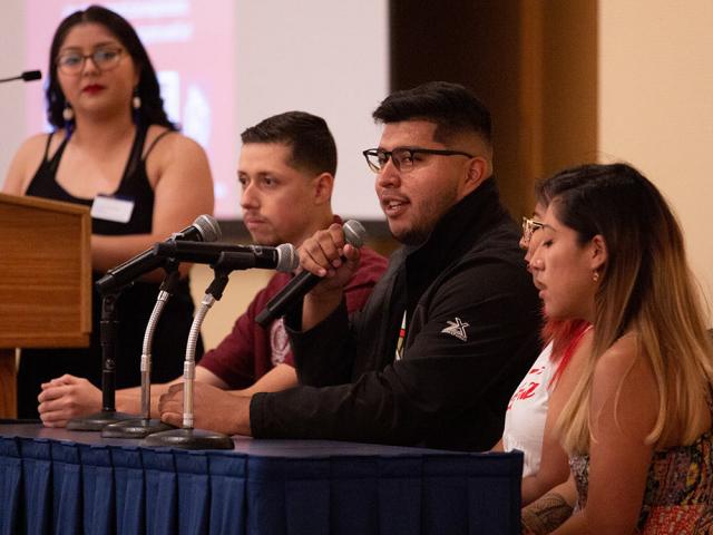 chicanx and latinx students give a presentation