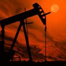 Photo: oil rig at dusk